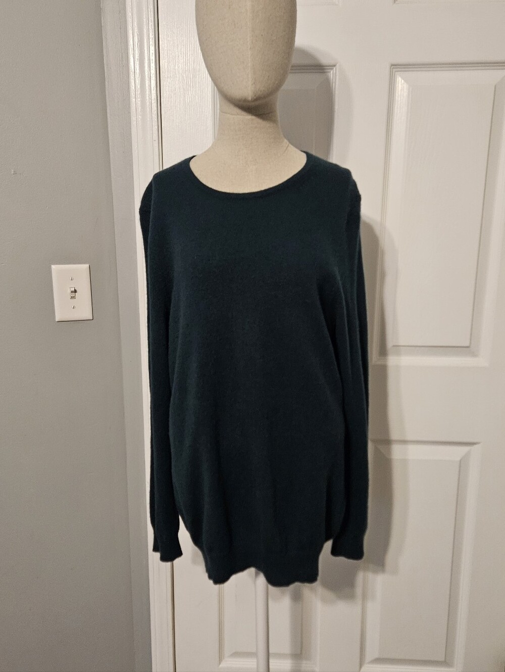Charter Club Cashmere Crewneck Sweater in Deep Teal